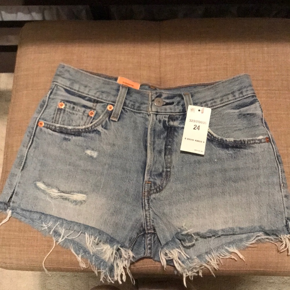 501 Levi jean shorts